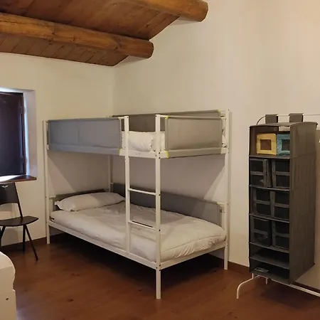 La Casa Di Mezzo Holiday home Calascio